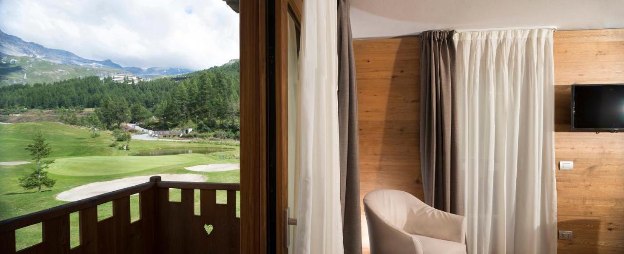 3 Chalets Aparthotel Breuil-Cervinia Exterior foto
